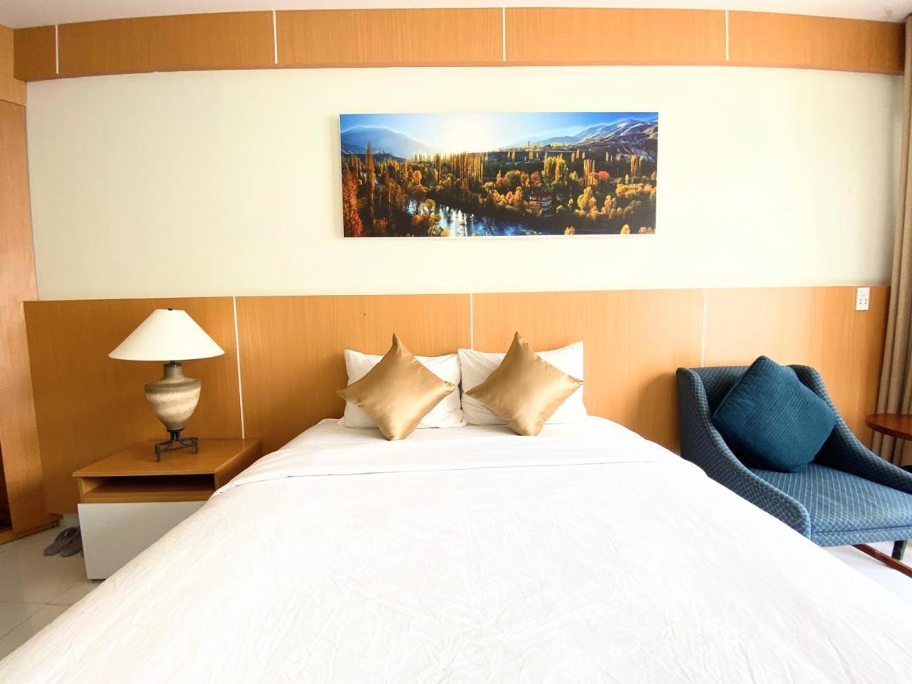 Conson Hotel Chi Khu Co Ong Buitenkant foto