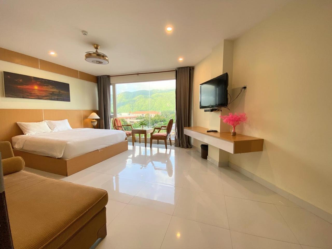 Conson Hotel Chi Khu Co Ong Buitenkant foto